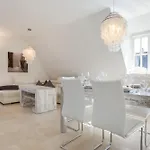 Apartment White Pearl Og *
